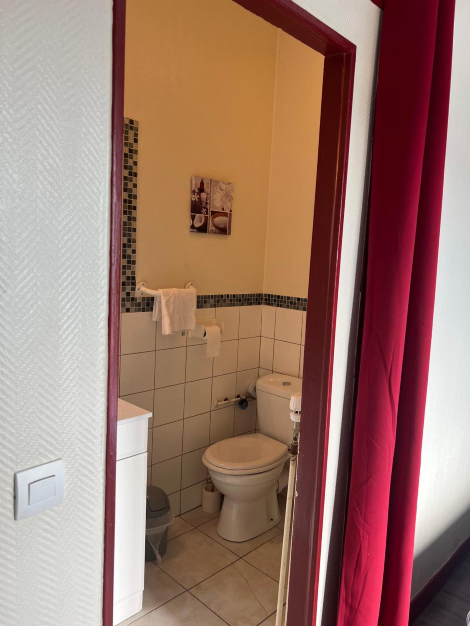 Hotel Des 2 Gares Auxerre Ngoại thất bức ảnh