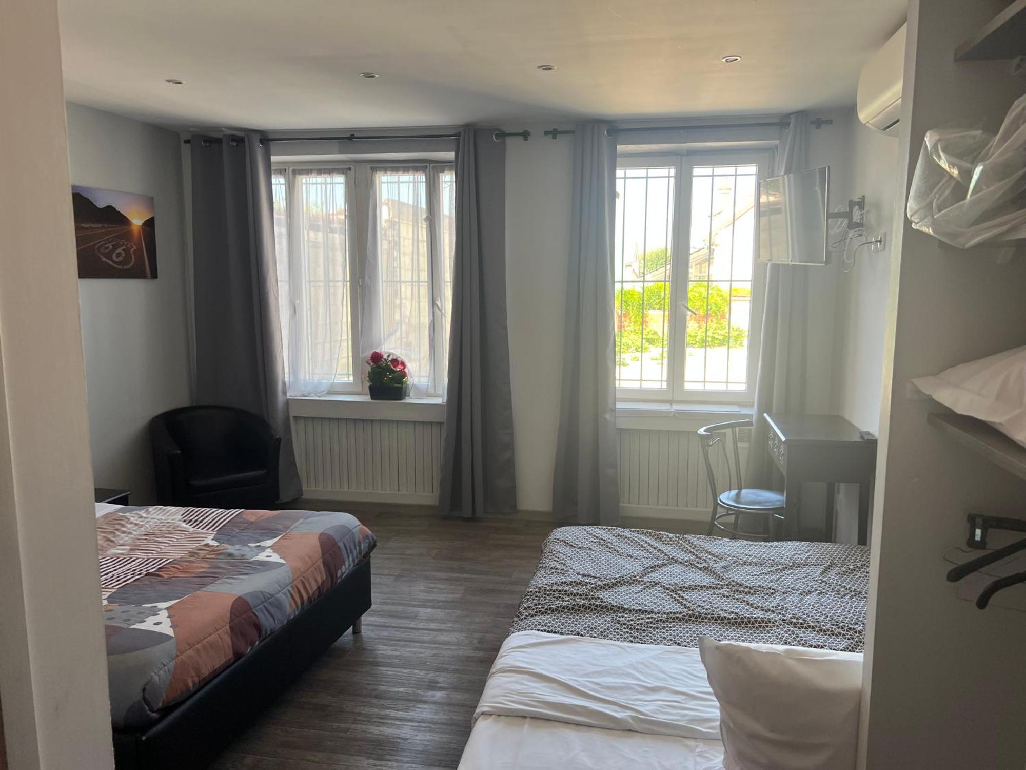 Hotel Des 2 Gares Auxerre Ngoại thất bức ảnh