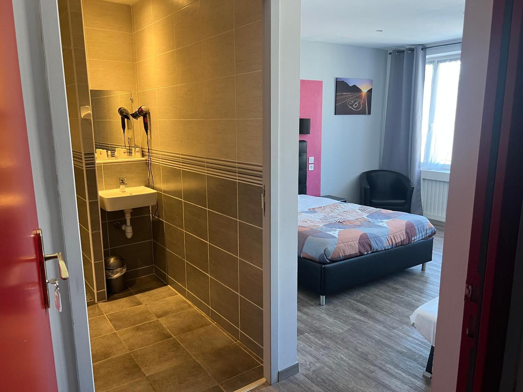 Hotel Des 2 Gares Auxerre Ngoại thất bức ảnh